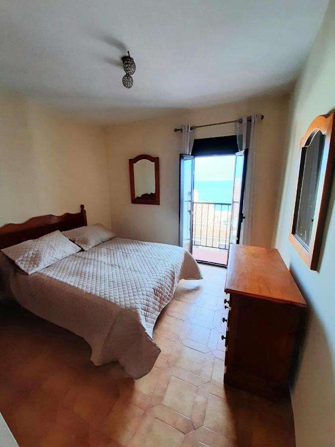 Beachfront Penthouse 3 Double Bedrooms, 2 Bathrooms San Luis de Sabinillas Zewnętrze zdjęcie