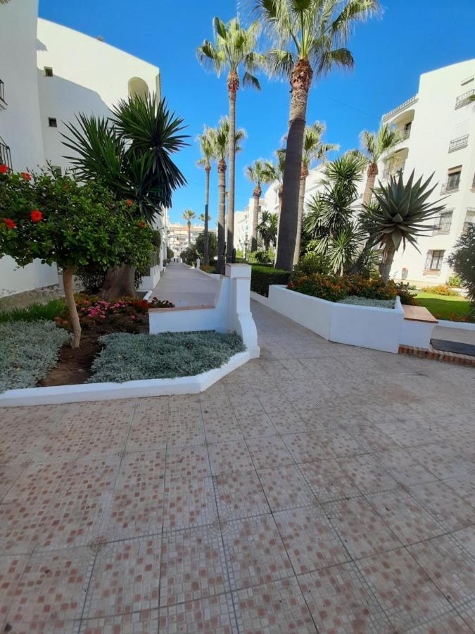 Beachfront Penthouse 3 Double Bedrooms, 2 Bathrooms San Luis de Sabinillas Zewnętrze zdjęcie